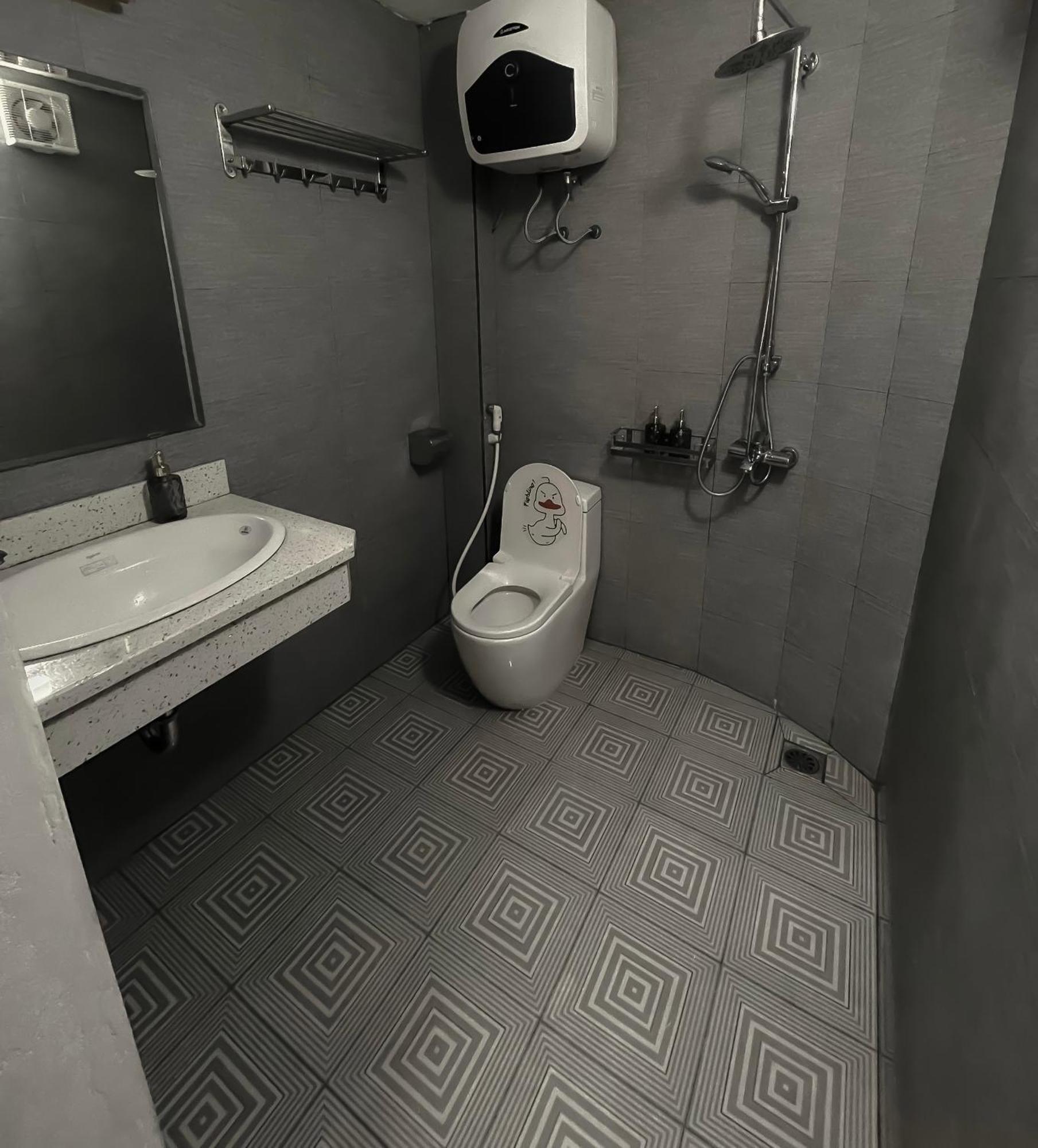 Zeus Living - Old Quater Homestay Hanoi Exterior photo